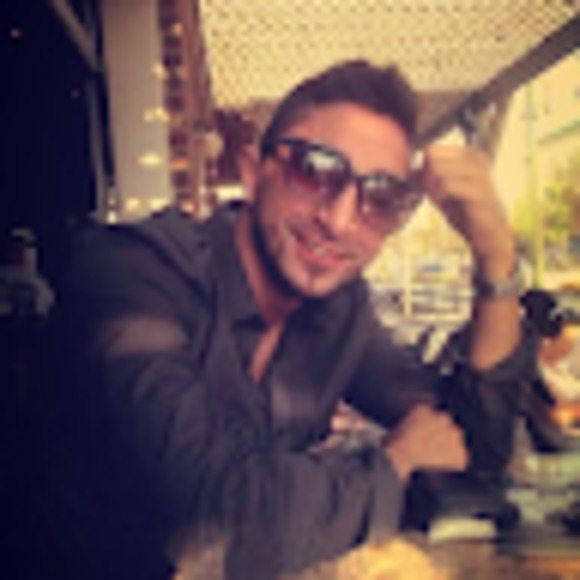 Meet your Posher, George - Picture 1 of 1